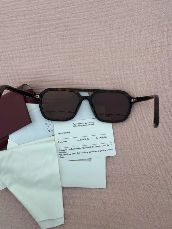 Gucci Sunglasses - Image 6