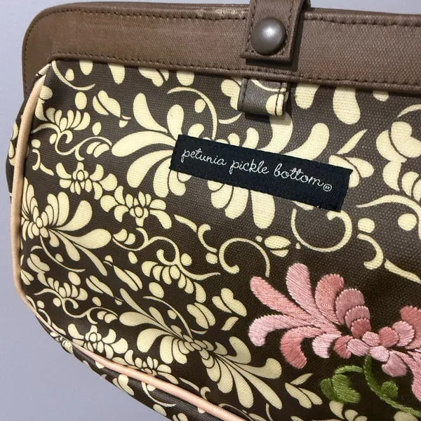 Petunia Pickle Bottom‎ Floral Pink And Brown Cross Town Clutch Wristlet & Pad G - Image 2