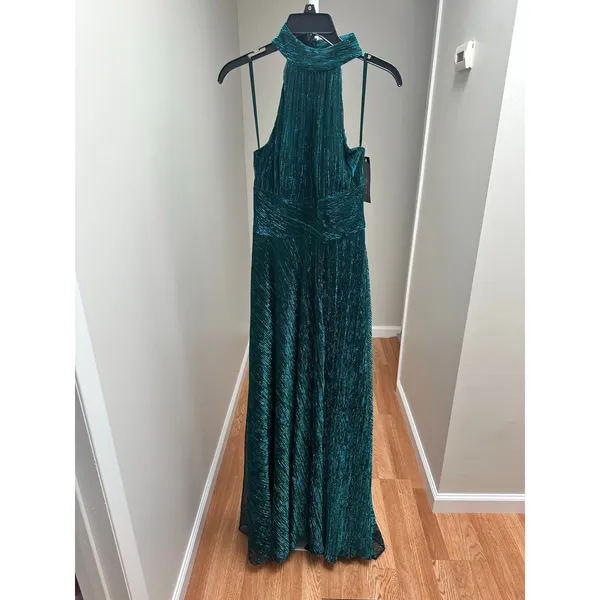 NEW NWT Betsy & Adam Mila Long Halter Metallic Green Dress size 0 - Image 5