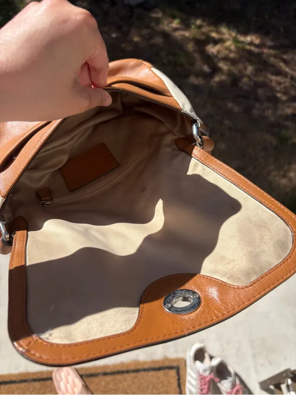Coach Leather Crossbody Orange/Brown/cream - Image 8