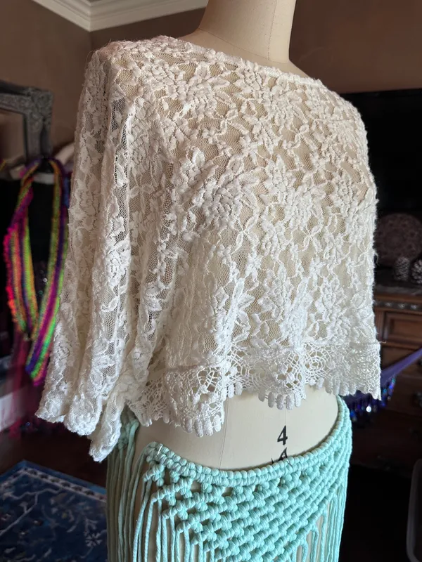 Crop Top White Size M - Image 3