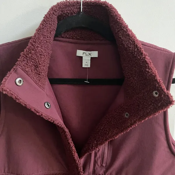 FLX Sherpa Fleece‎ Vest Burgundy Snap Front Pockets Drawstring Waist Womens Med - Image 4
