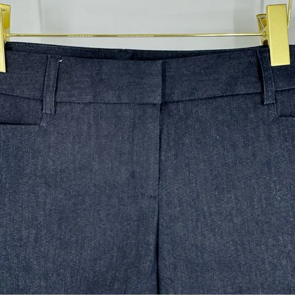 Express Stretch Twill Cuffed Shorts with Wide‎ Waistband Dark Navy Size 6 - Image 2