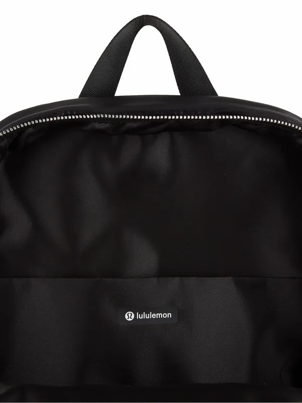 Lululemon Everywhere Backpack 22L Wunder Puff black limited edition NWT - Image 5