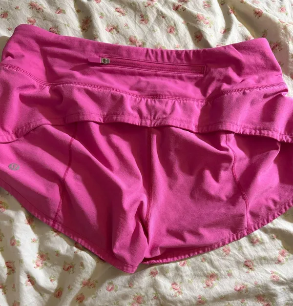 Sonic Pink Lululemon Speed Up Shorts 2.5" size 4 - Image 2