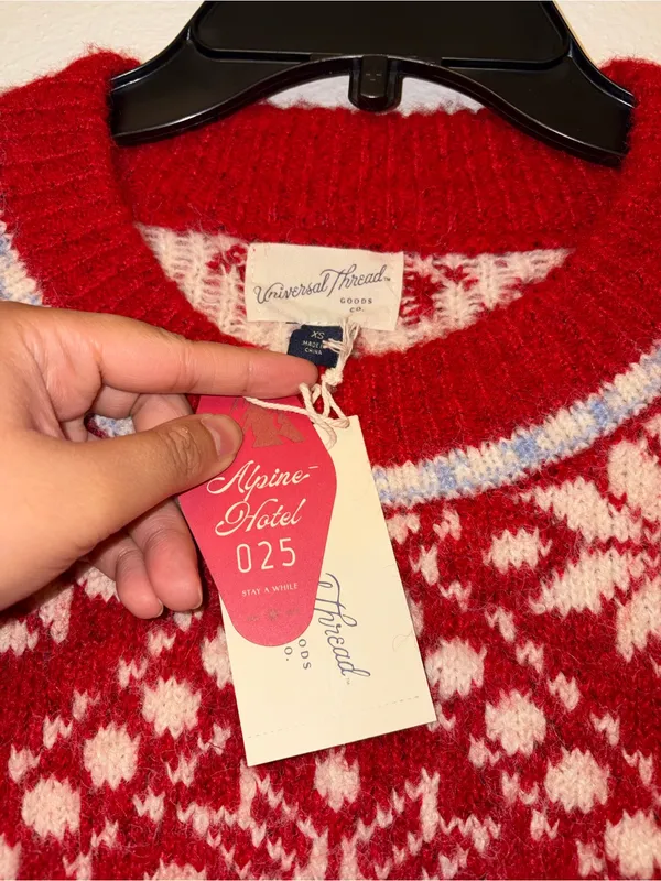 NWT Universal Thread Fair Isle Sweater XS Red White Snowflake Holiday Knit - Image 7