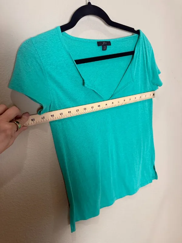 J Crew V Neck Cap Sleeve Tee T Shirt Size XS Green - Image 4