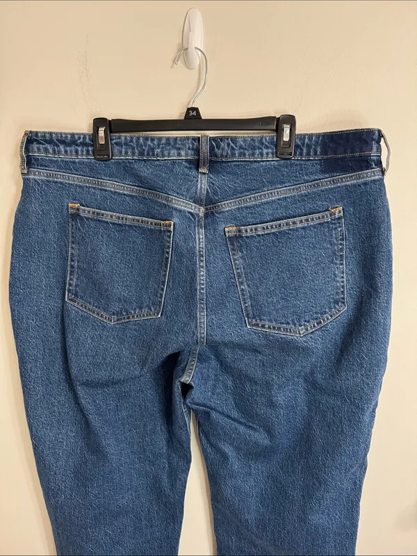 Abercrombie & Fitch Curve Love High Rise The '90s Relaxed Jean size 35 / U.S. 20 - Image 4