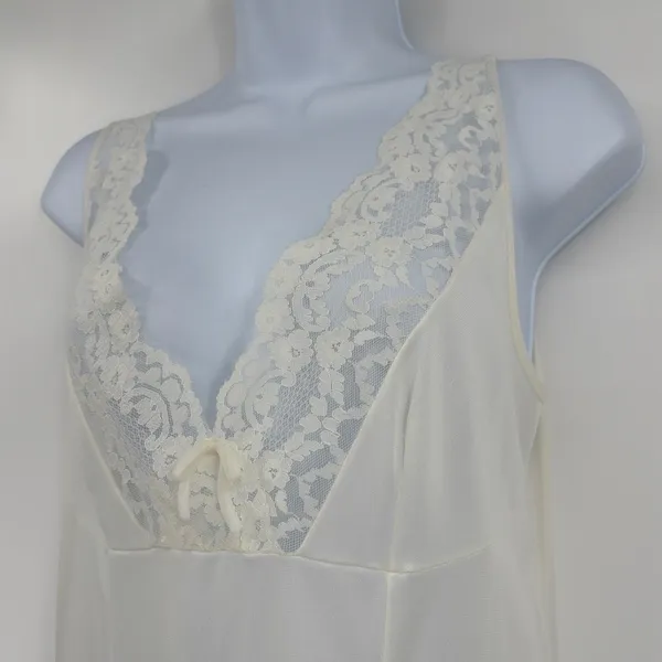 Vtg Lingerie Ivory Lace Trim Slip Dress Sz M Nightgown Coquette Fairy Cottage - Image 4