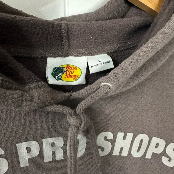 Bass Pro Shop Vintage Boyfriend Hoodie - Image 3