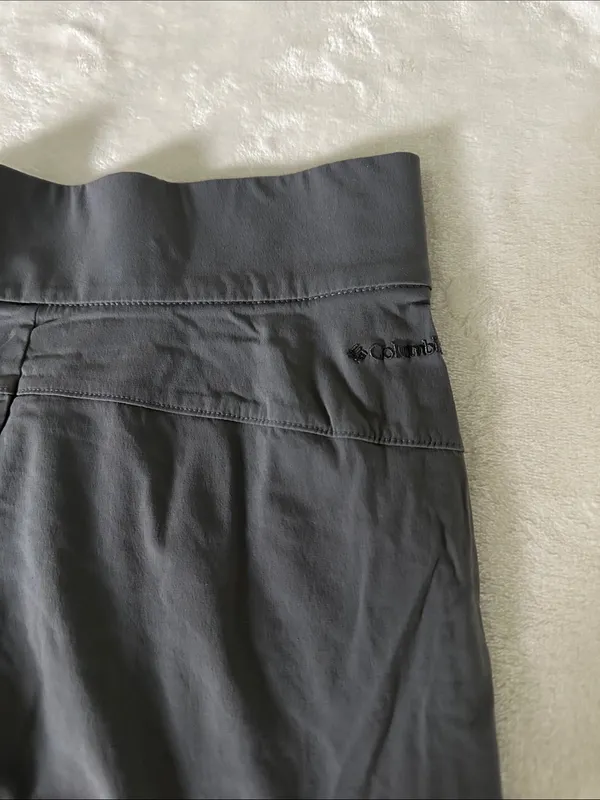 Columbia Women's Charcoal Bike Shorts - Image 3