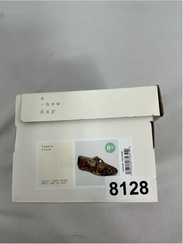 Womans New In Box A New Day Tamsin Leopard Print Mary Jane Flats 8.5 - Image 7