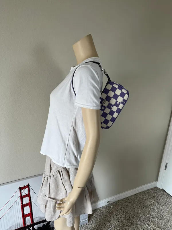 Purse - Image 9