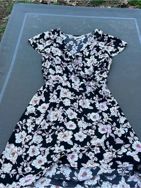 Black & pink floral dress gypsies &‎ moondust size medium spring summer whimsy - Image 3