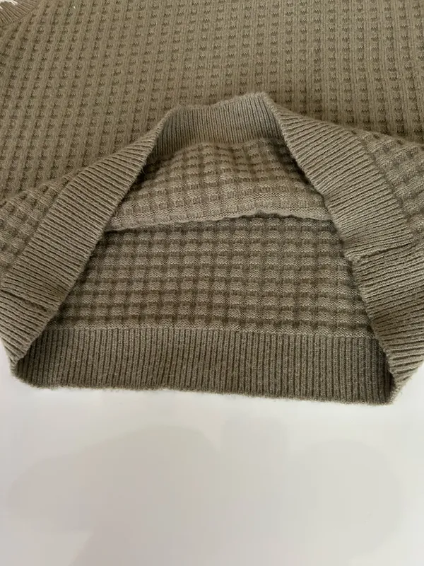 Macy's Olive green sweater vest - Image 4