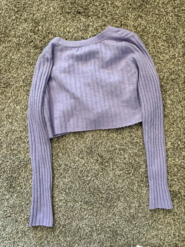 Urban Outfitters Purple cropped Cardigan - Image 3