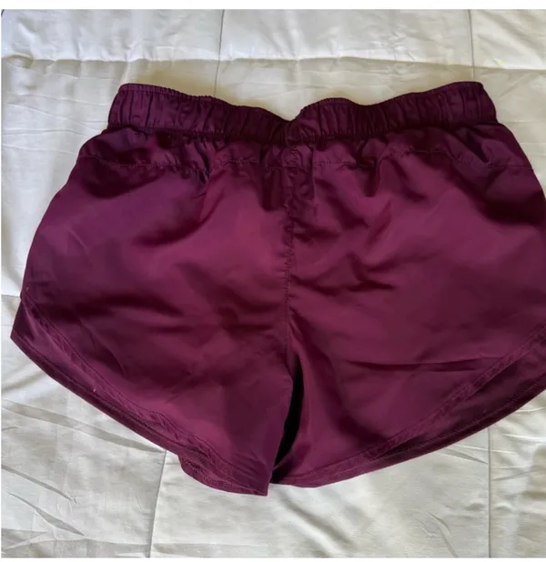 Women’s Shorts L Purple Size L - Image 2