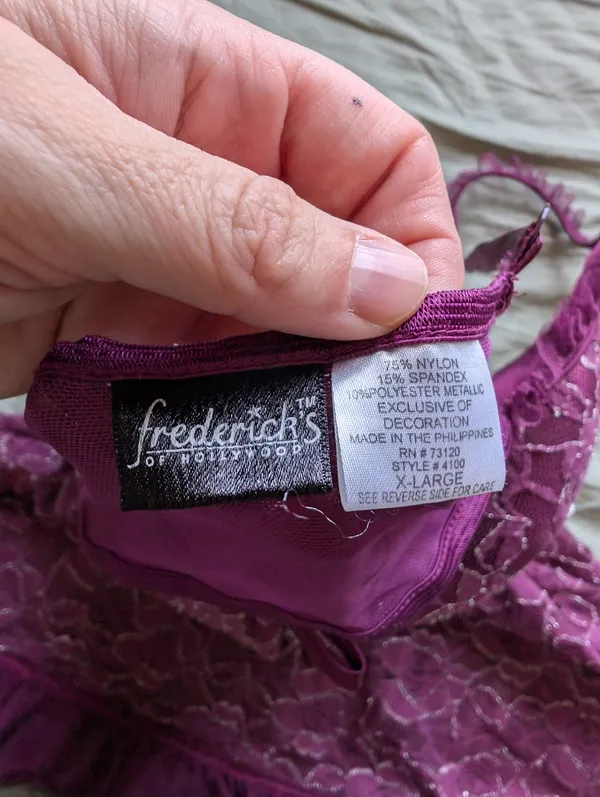 Frederick's of Hollywood Floral Lace Negligee XLarge Plum - Image 3