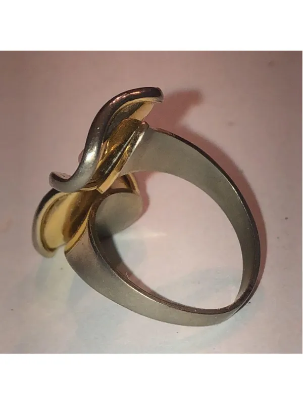 Vintage Gold Tone Wrap Adjustable Boho Ring - Image 3