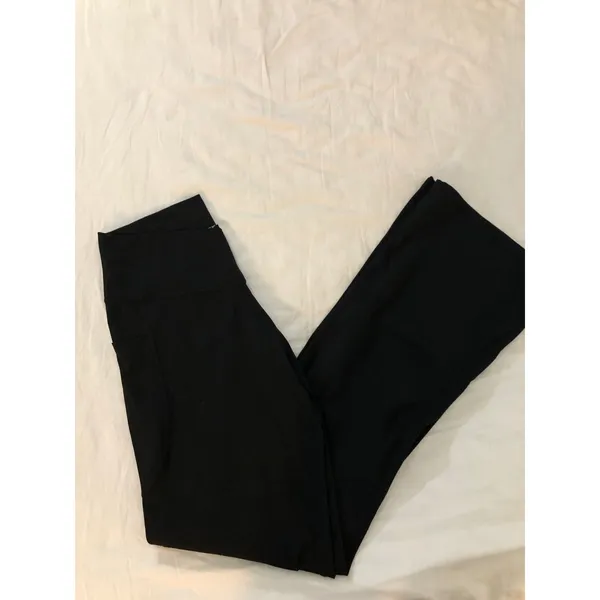 Crossover waist black flare leggings Size M - Image 2