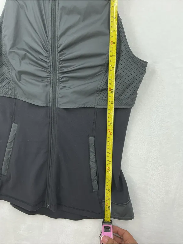 lululemon athletica Black Layered Lightweight Vest 1094 - Image 5