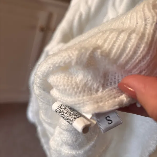 Women's White Cable Crewneck Sweater - Image 3