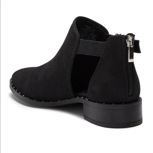 Steven by Steve Madden Cirsi Black Ankle Bootie - Image 2