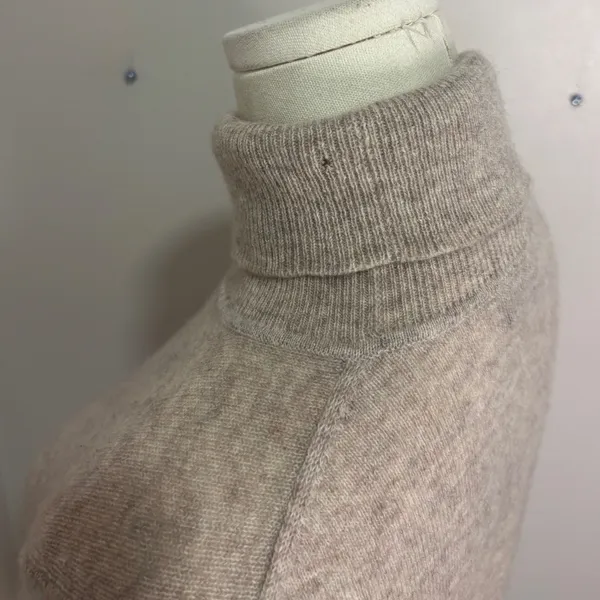 Charter Club Luxury Cashmere Turtleneck Sweater Oatmeal Beige Heather Medium - Image 4