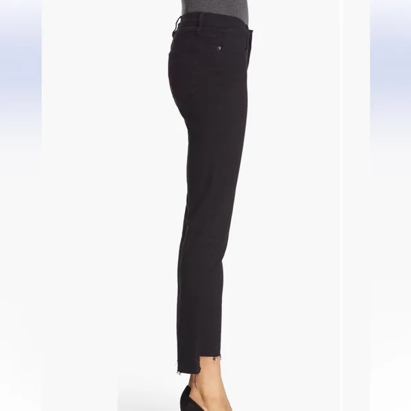 FRAME Le High Straight High Waist Staggered Hem‎ Jeans size 25 - Image 2