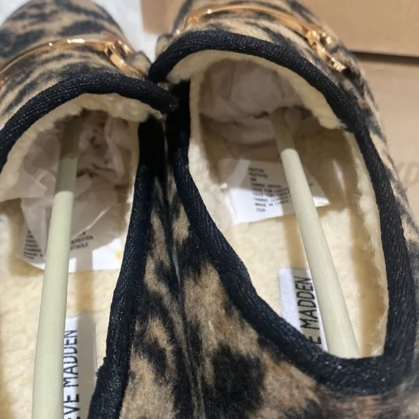 𝅺STEVE Madden Paxton Sneaker Size 9 - Image 9