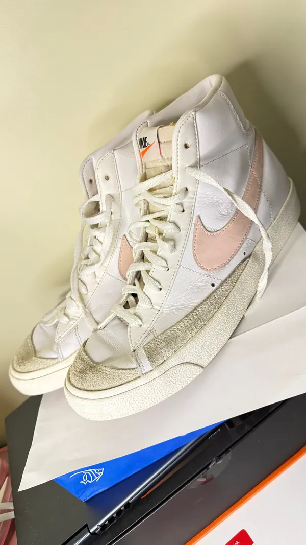 Nike Blazer Mid '77 Vintage White Pink Oxford 2021 Size 8.5 - Image 2