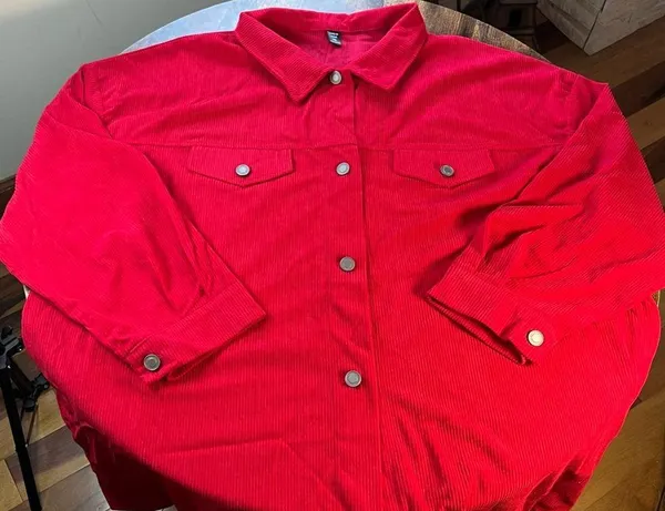 SheIn Curve | ladies plus size corduroy shacket. Size: 4XL - Image 3