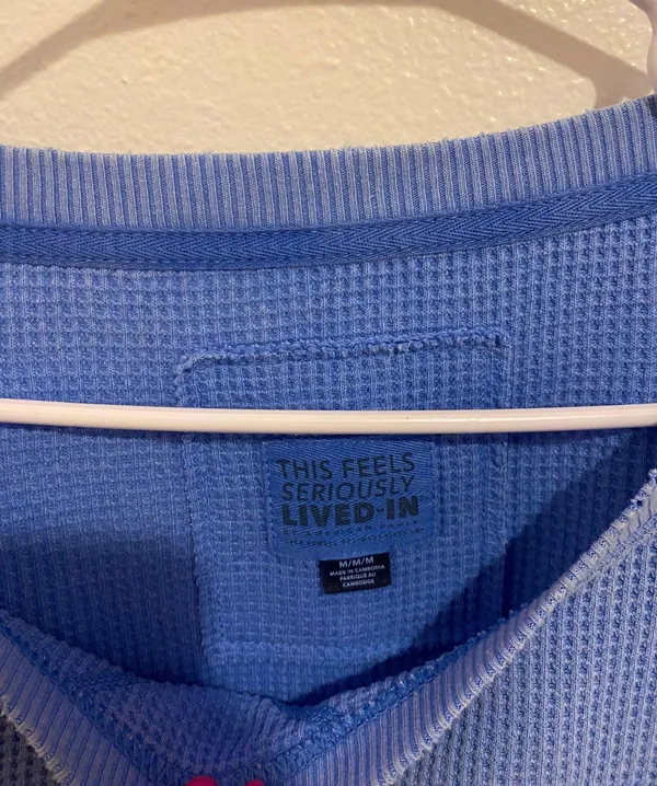 Outfitters Blue Sweatshirt - Image 3