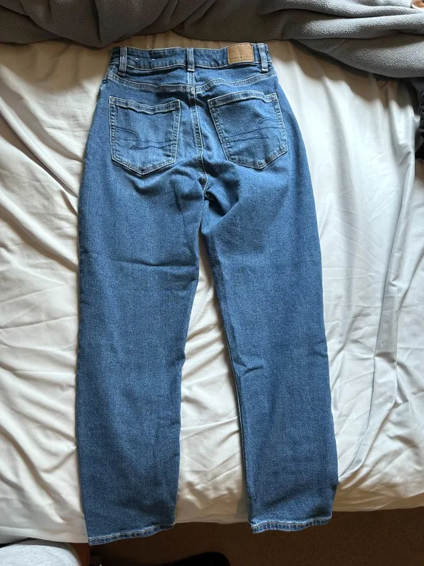 American Eagle Mom Jeans - Image 2