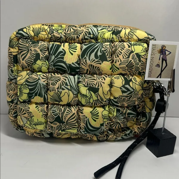 Free People Quilted Mini Case - Image 5