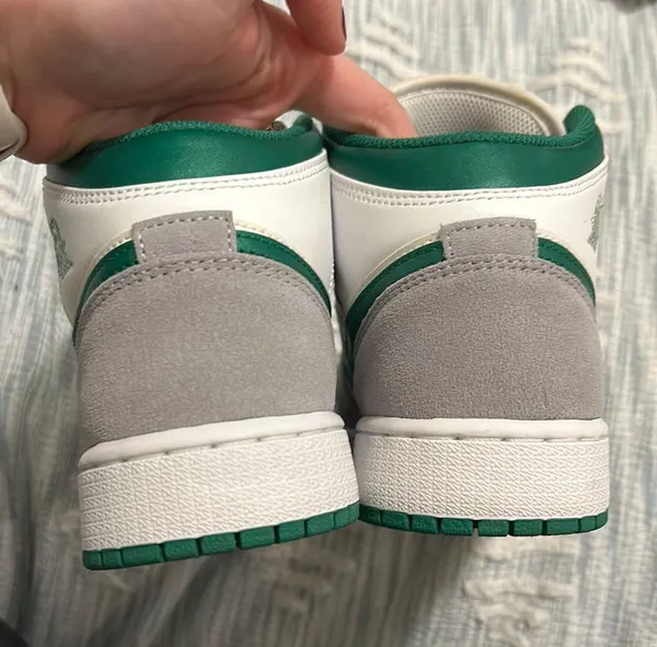 Air Jordan 1 Mid SE Grey Pine - Image 6
