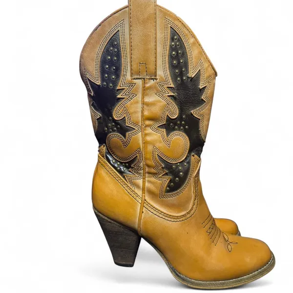 Very Volatile Western Cowboy Boots Womens 7.5 Heeled Tan Faux Leather Distressed - Image 2
