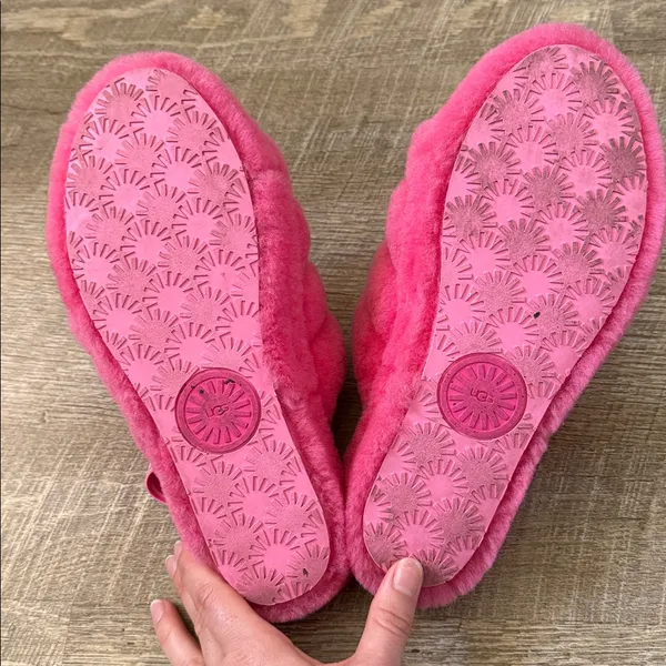UGG Fluff Yeah Slide Hot Pink Size 9 - Image 5