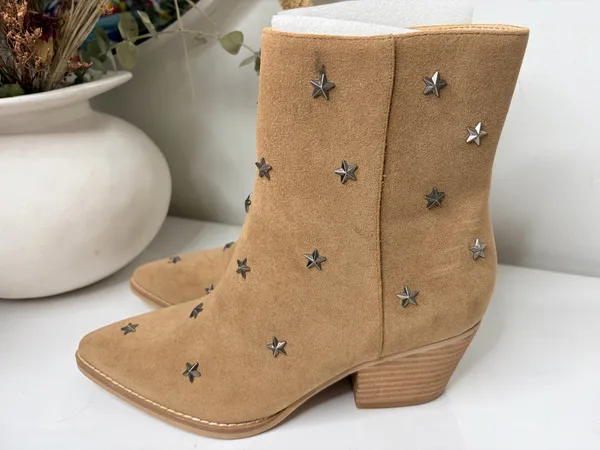 Tan Star Studded Western Cowboy Ankle Boots Rodeo Boho Y2K Size 8 Oasis Society - Image 3