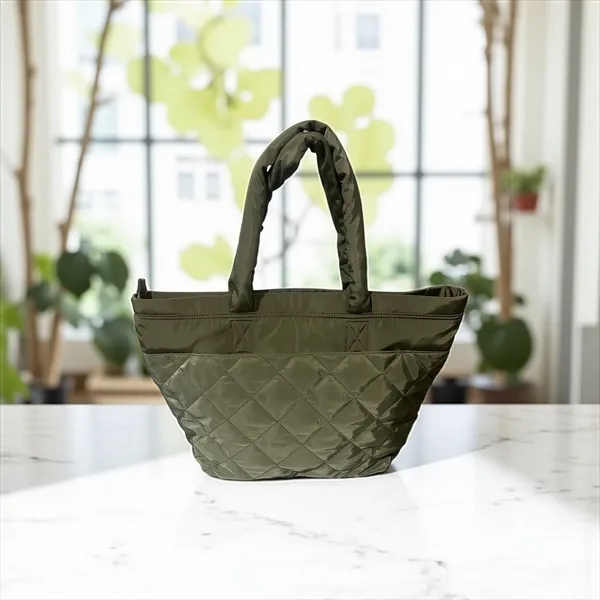 Steve Madden Olive Green Quilted Tote Bag Zip Pocket New with Tags‎ - Image 4