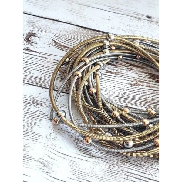 Vintage Bracelets - Set of Multi Tone Spring Stretch Bracelets - Image 4