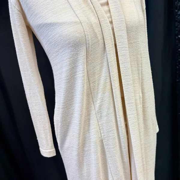 Banana Republic Cream‎ Women's Cardigan - Image 2
