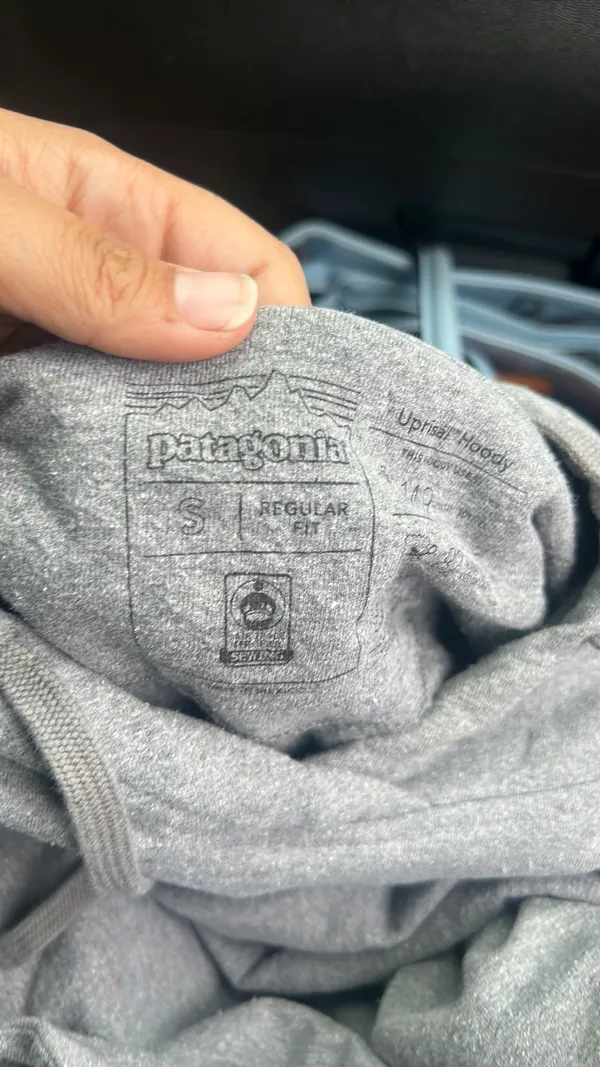 Patagonia Pullover Hoodie - Image 4