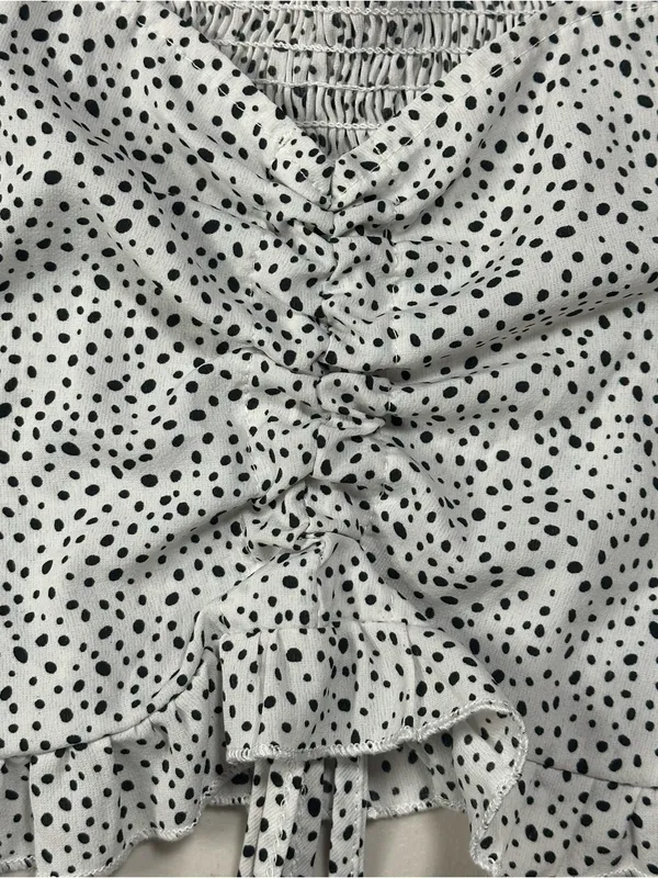 SHEIN White Black Polka Dot Ruched Tie Front Puff Sleeve Crop Top Size M - Image 4