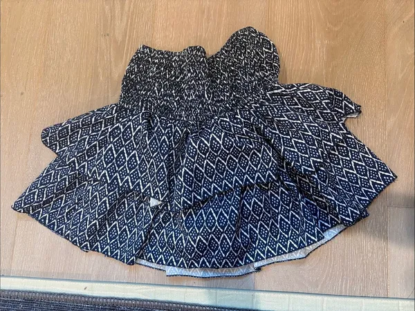 Navy and White Diamond Print Smocked Skirt - Image 3