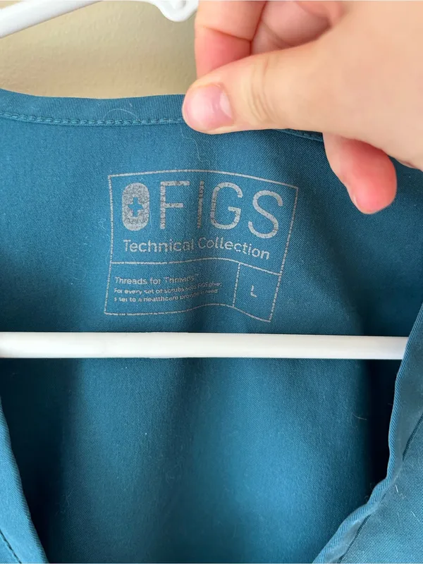 Figs Teal V-Neck Technical Scrub Top - Image 2