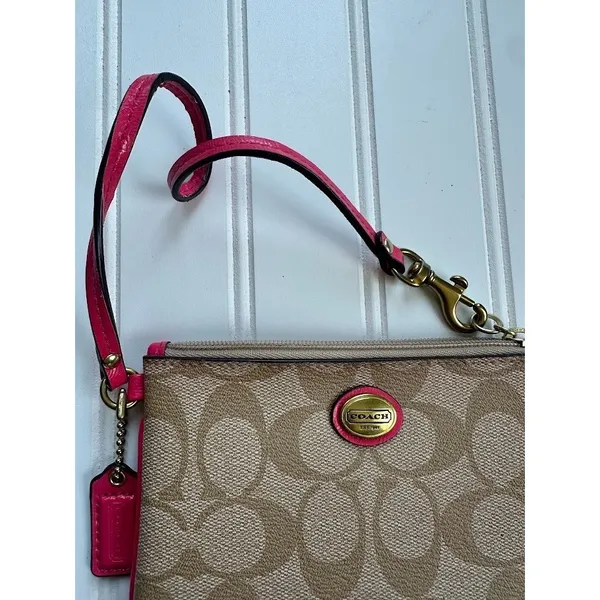 Coach Peyton Signature Brown Pink‎ Wristlet Wallet Gold Logo Zip Closure - Image 4