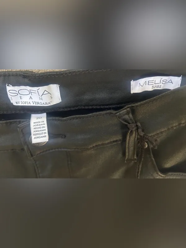 Plus size Black Faux Leather Flare Pants by Sofia Vergara Size 20 NWT. Smooth. - Image 12