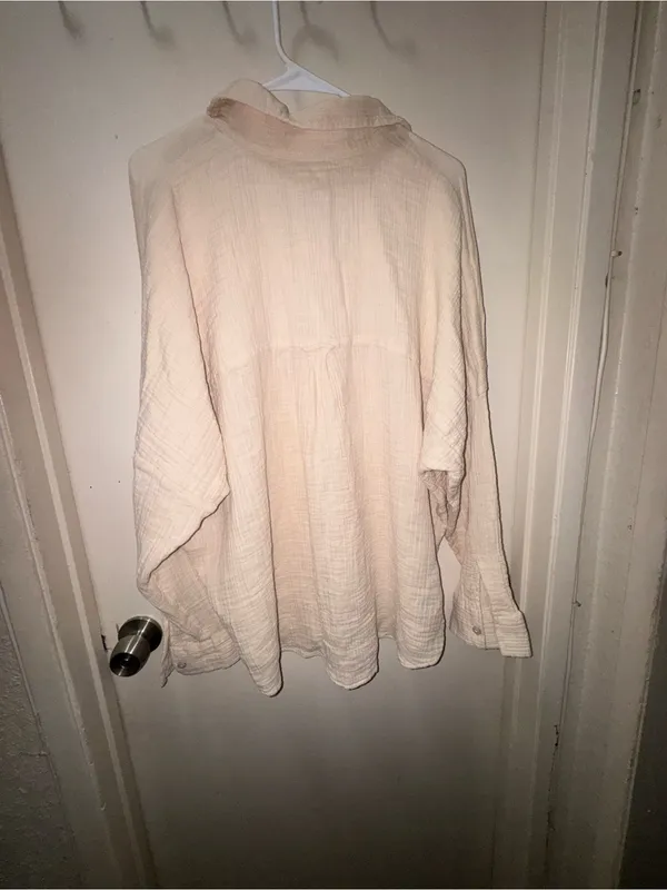 American Eagle Outfitters Cream Long-Sleeve Button-Down Shirt - Image 3