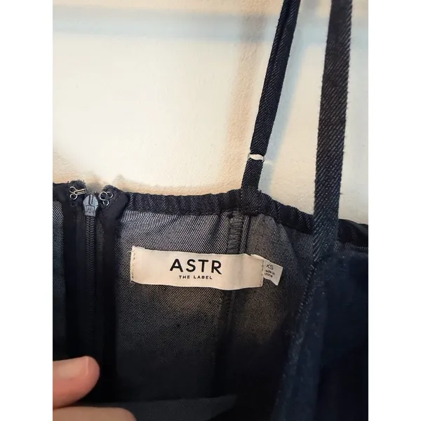 ASTR Margaux The Label Dark Wash Denim Bustier Midi Dress XS Blue NEW - Image 7